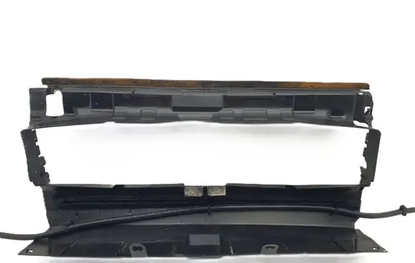Porsche Macan (95B) Intercooler air guide/duct channel 95B121707F