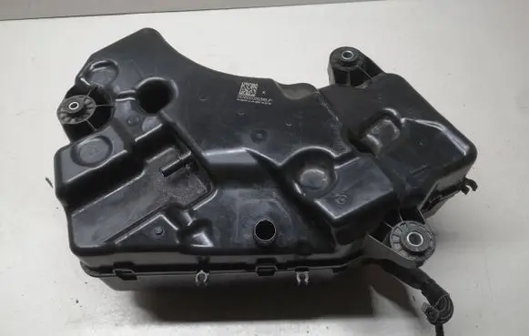 BMW X3 G01 AdBlue liquid reservoir 9884894 7418879