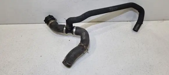 Audi A6 S6 C6 4F Engine coolant pipe/hose 4F0265356 4F0265352