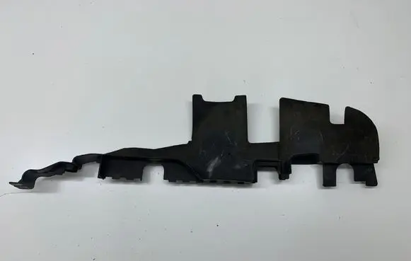 Audi A4 S4 B6 8E 8H Intercooler air guide/duct channel 8E0121283 8E0121283B