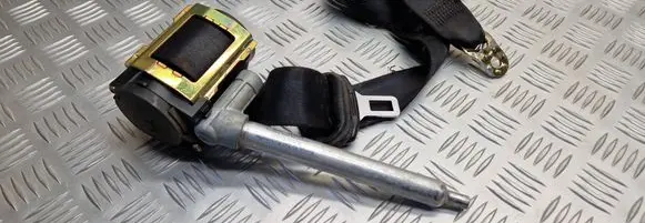 Audi A4 S4 B5 8D Front seatbelt 8D0857705A