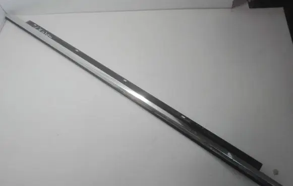 Audi A8 S8 D3 4E Rubber seal front door window/glass 4E0853283C