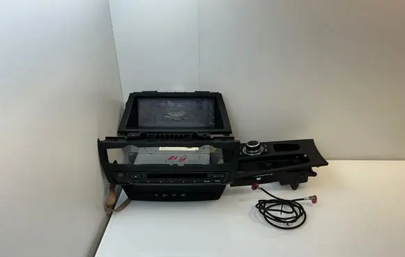 BMW X5 E70 Radio/CD/DVD/GPS head unit 9239227 72171495 9232836