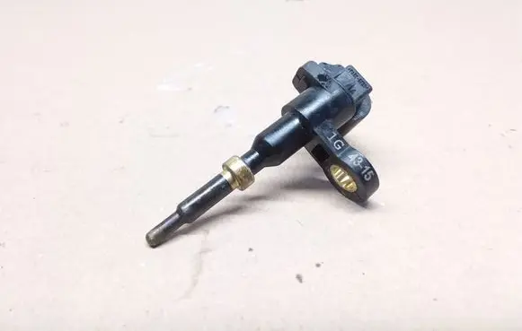 Coolant temperature sensor