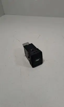 Nissan Qashqai Other switches/knobs/shifts 08349A