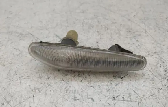 Alfa Romeo 166 Front fender indicator light 60597300