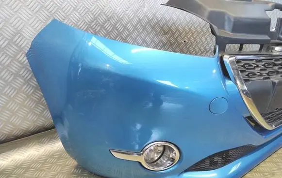 Peugeot 208 Front bumper