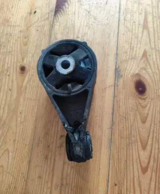 Mini One - Cooper R50 - 53 Engine mount bracket 6756406 12628710