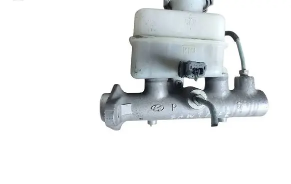 Hyundai Santa Fe Master brake cylinder BM111046