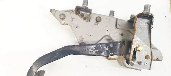 Renault Modus Clutch pedal 