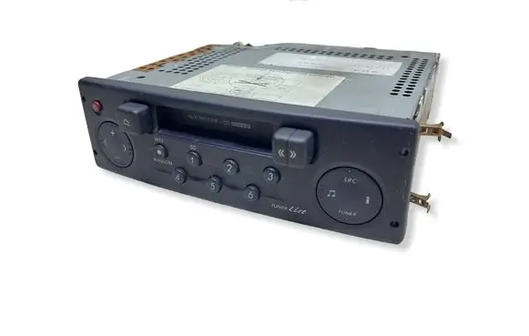Renault Laguna II Radio/CD/DVD/GPS head unit 8200317485KASACJ 8200317485