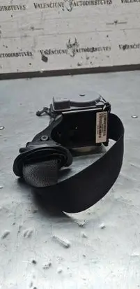 BMW X3 F25 Front seatbelt 30577122 3052985