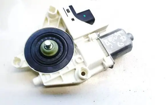 Tesla Model Y Rear door window regulator motor g59254100