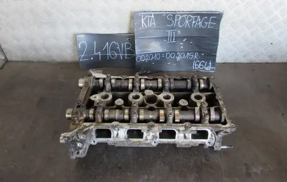 KIA Sportage Engine head 
