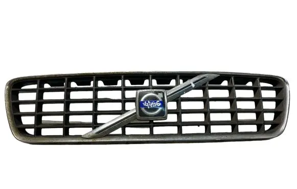 Volvo S60 Front bumper upper radiator grill