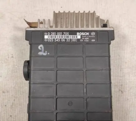 Mercedes-Benz Vito Viano W638 Engine control unit/module 0235450632 0281001705