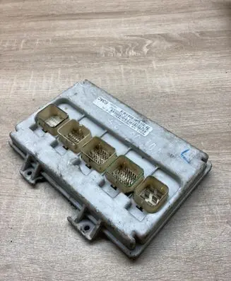 Chrysler Voyager Central body control module P05026063AC 05026063AC