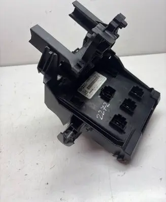 Audi A4 S4 B8 8K Comfort/convenience module 8K0907063A F005V00752 02021001