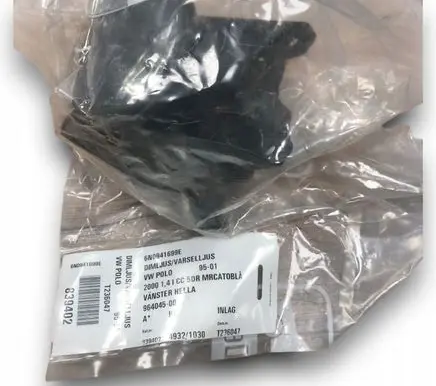 Volkswagen Polo III 6N 6N2 6NF Front fog light 6N0941699E