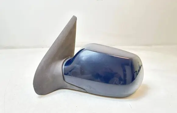 Mazda 2 Front door electric wing mirror E11015872