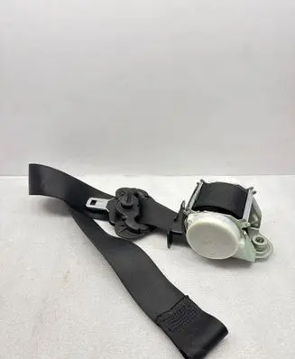 BMW 1 E81 E87 Front seatbelt 34003268