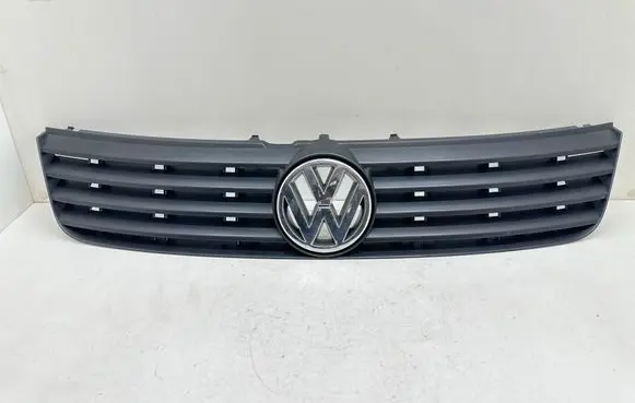 Volkswagen PASSAT B5 Front bumper upper radiator grill 3B0853601A 3B0853601