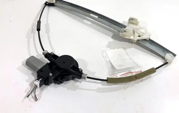 Mazda 2 Front door window regulator with motor