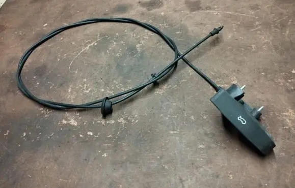 Dodge Durango II Engine bonnet (hood) release handle
