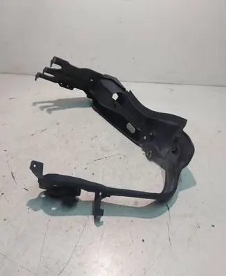 Mercedes-Benz S W221 Headlight/headlamp mounting bracket 1106