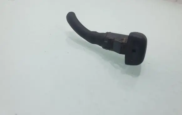 KIA Sportage Windshield washer spray nozzle 