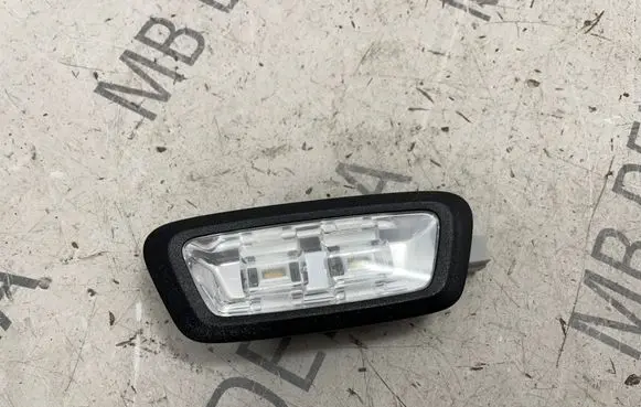 Mercedes-Benz GLC X253 C253 Boot/trunk interior light A0009064401
