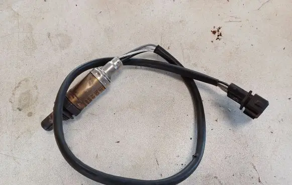 Volkswagen PASSAT B4 Lambda probe sensor 021906265M 0258003437
