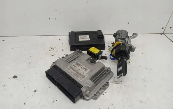 KIA Carens III Engine control unit/module ECU 39120-2A412