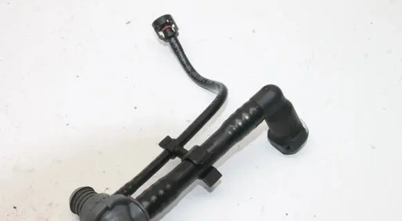 BMW 1 E82 E88 Vacuum line/pipe/hose 7601007