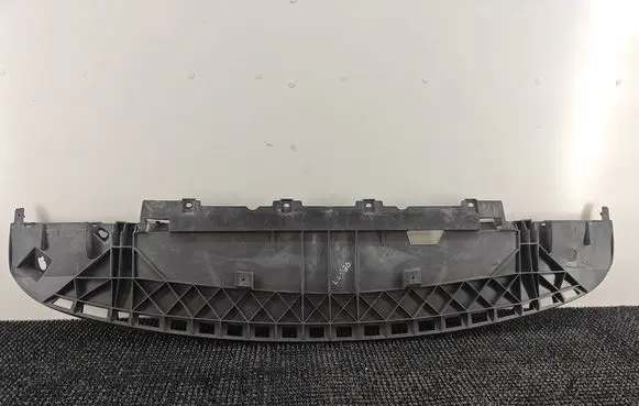 Renault Kangoo II Front bumper skid plate/under tray 8200501560