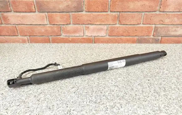 BMW 6 G32 Gran Turismo Tailgate strut 9482792