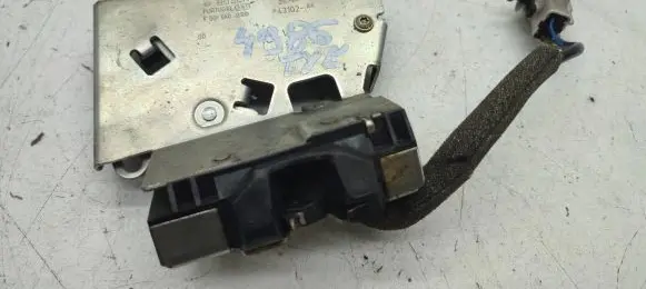 Jaguar X-Type Tailgate/trunk/boot lock/catch/latch