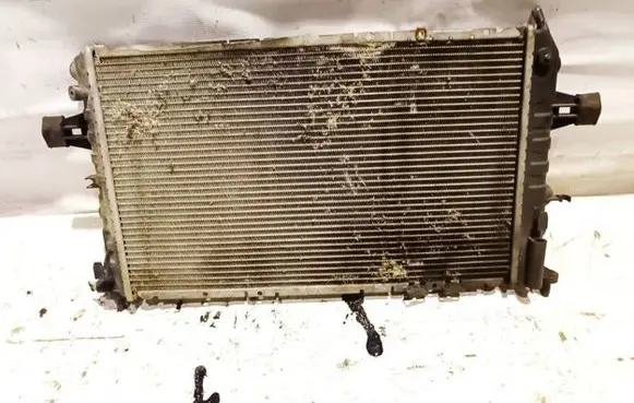 Opel Zafira A Coolant radiator