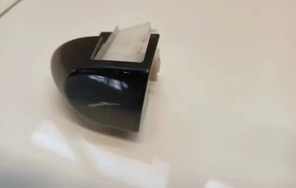 BMW 1 E81 E87 Rear door handle cover E8xl2
