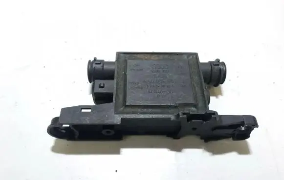 Audi A6 S6 C4 4A Other control units/modules 4a0959981 d104-00