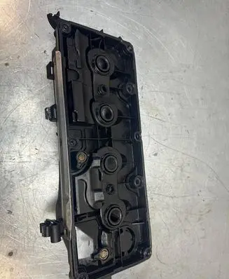Volkswagen PASSAT B6 Rocker cam cover 03L103469 03L103469R