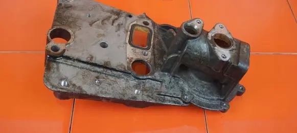 Opel Zafira C Water pump 240035010 B20DTH