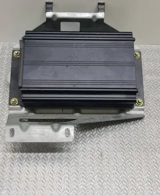Audi TT Mk1 Sound amplifier 8N7035223 80001036399 309010