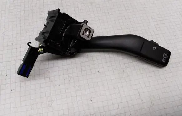 Skoda Octavia Mk2 (1Z) Wiper control stalk 1K0953519