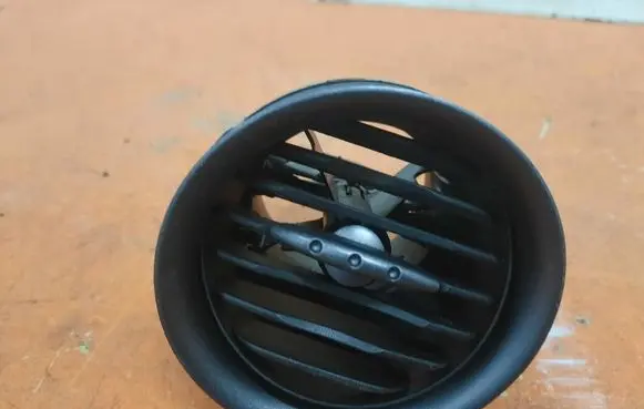 Seat Ibiza III (6L) Dashboard side air vent grill/cover trim