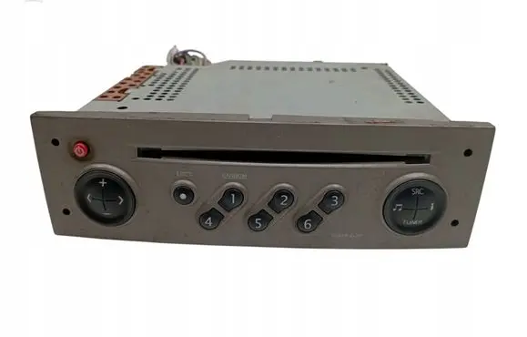 Renault Megane II Radio/CD/DVD/GPS head unit 8200300860