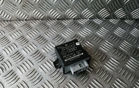 Audi A3 S3 8P Light module LCM 8P0907357J