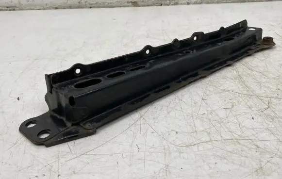 Toyota Prius (XW30) Side radiator support slam panel 