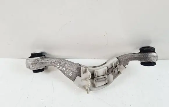 BMW 5 G30 G31 Rear upper control arm/wishbone 6869994