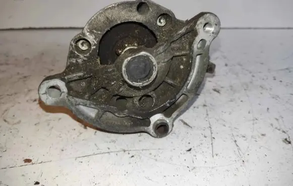 Peugeot 307 Starter motor D6RA572 03G30445